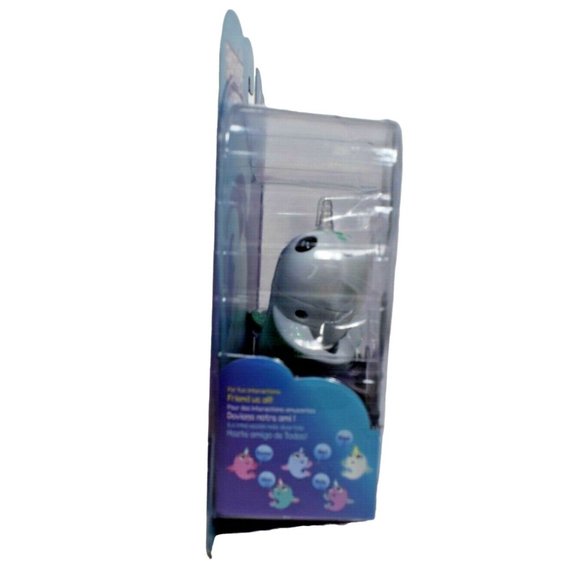 WowWee Fingerlings Raya Baby Narwhal Friendship at Your Fingertips (New) - Picture 3 of 6